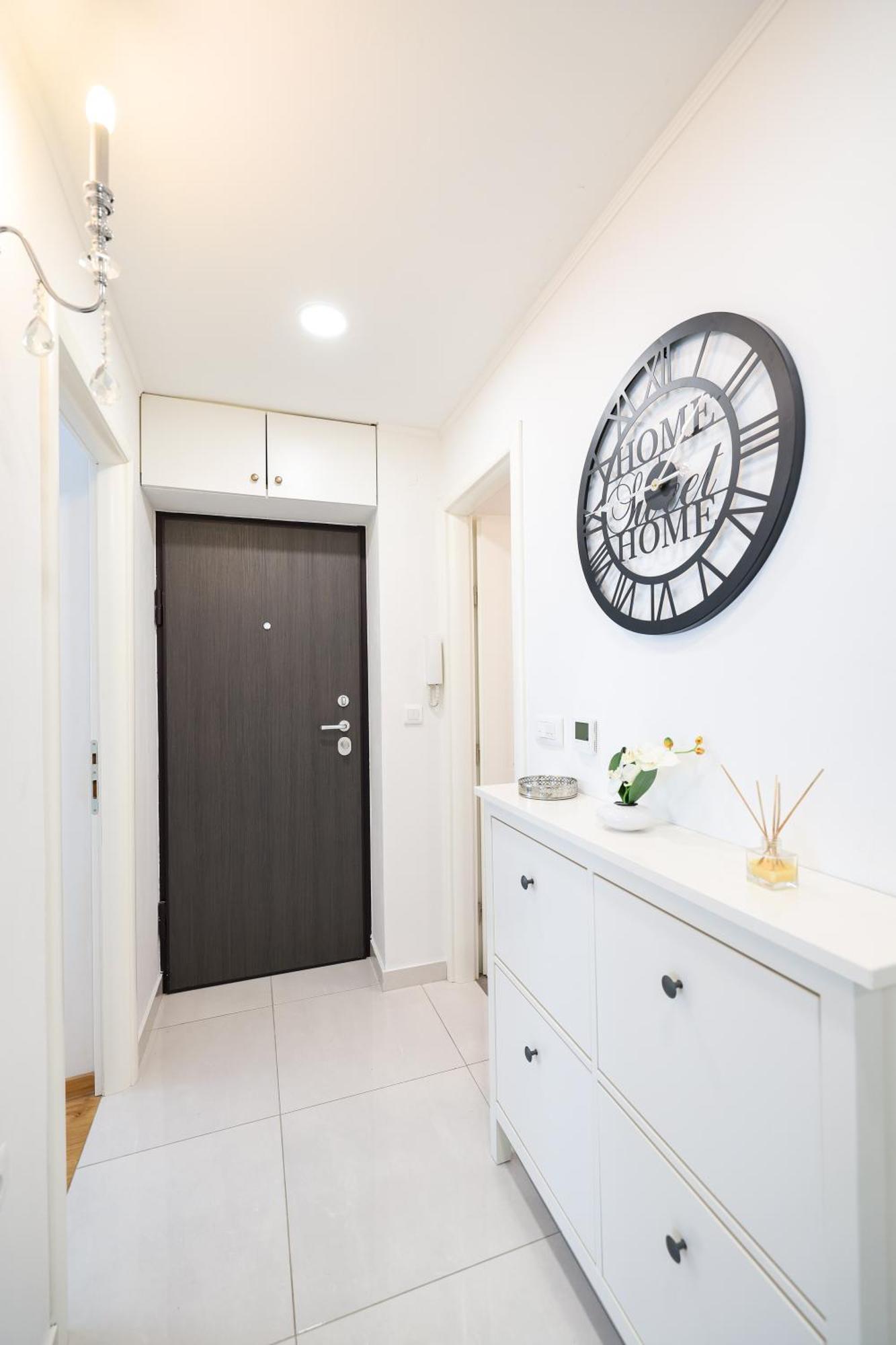 Two Bedroom Apartment With A Balcony Relja Zara Esterno foto